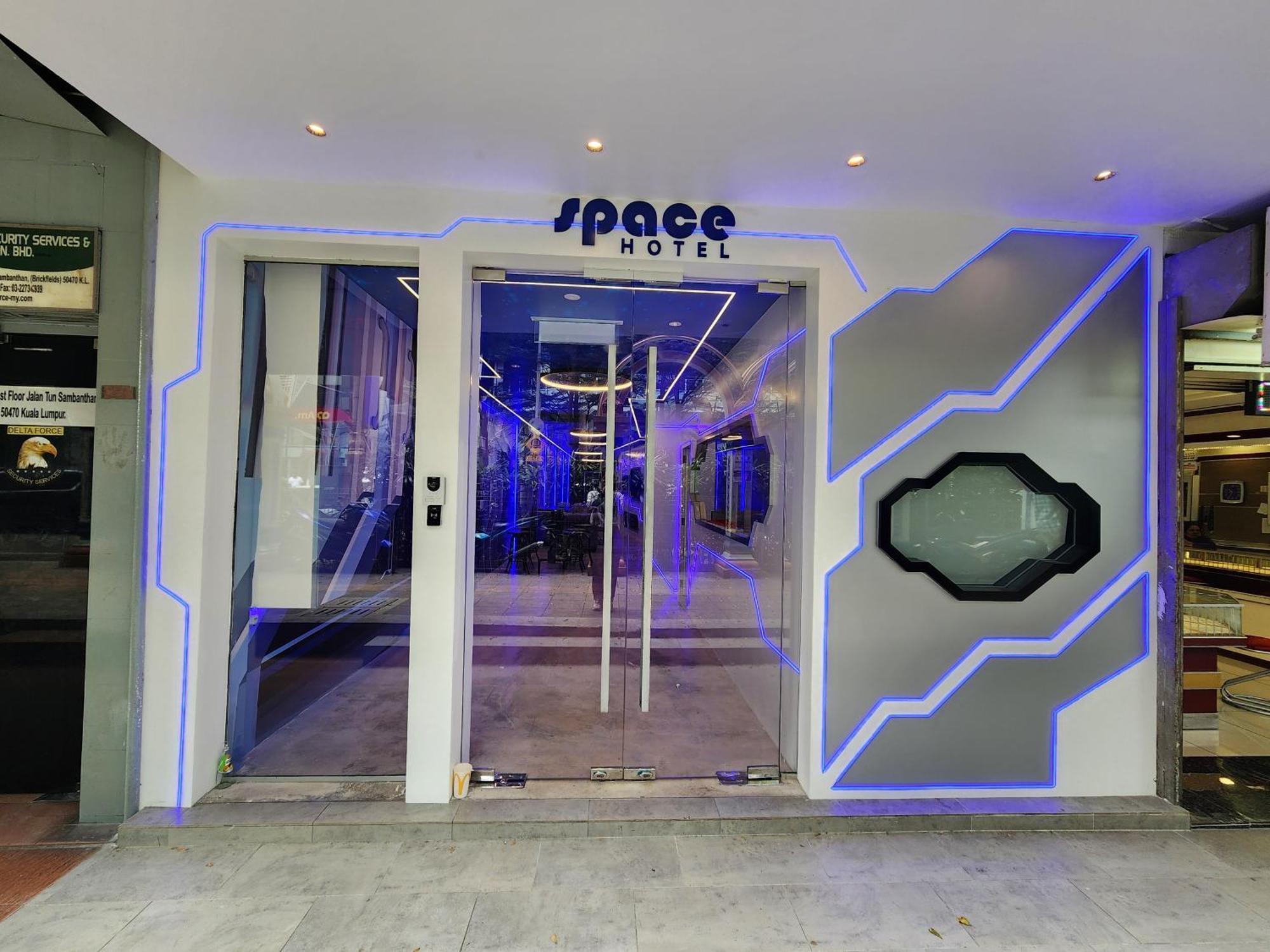 Space Hotel Kl Sentral كوالالمبور المظهر الخارجي الصورة